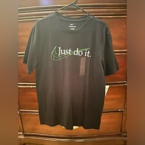 Nike tee just do it